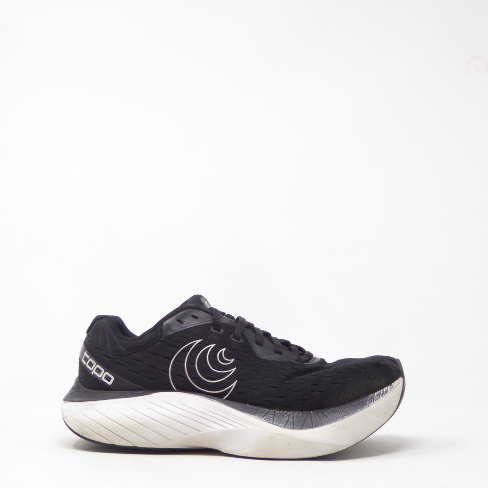 Topo Athletic Womens Atmos Road Running Shoes Black White Size 9
